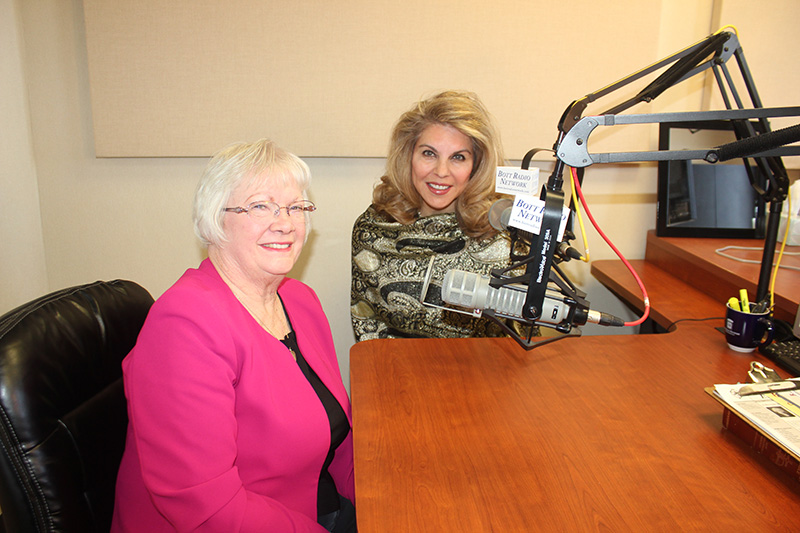 Yvette Seltz and Kay Meyer in the radio studio